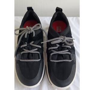 FitFlop Carita Sport Low Top lace up black white sneakers women's size 9 EUC